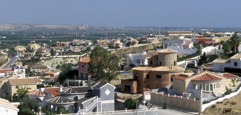 Villa en venta en Rojales