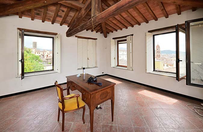 Charming historic Bacci Beni palace in the heart of Arezzo