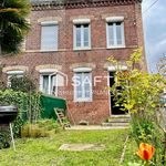 Maison en briques avec 3 chambres et jardin