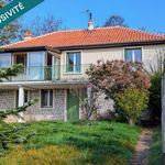 Maison individuelle exposée Sud avec magnifique vue sur Rodez et grand jardin