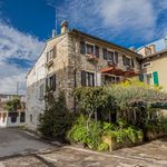 End Terrace House - Peschiera del Garda. Terraced corner house in a unique location