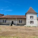17th century logis to renovate. Charente