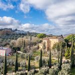 Villa - Montepulciano. Unique villa near the center of Montepulciano