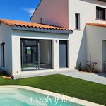 Maison 3 faces de 90 m² avec piscine et garage à Saint-Cyprien