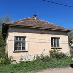 Old rural property with quiet location and access to two streets situated in the outskirts of a big village near river 50 km northeast of Vratsa, Bulgaria