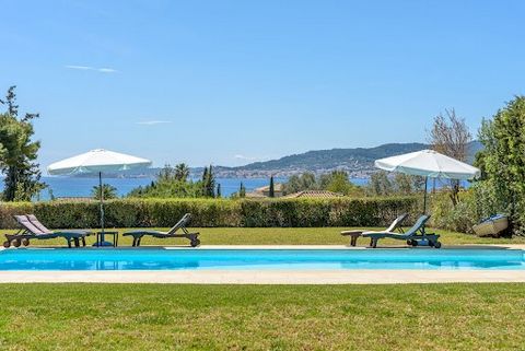 This beautiful villa is located in Costa, on a plot of 2.700 sq. m, overlooking the sea and the cosmopolitan island of Spetses. The property comprises a large central villa of 330 sq. m with a swimming pool and a lovely garden. The nearest beach is j...