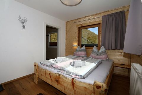 2021 rustically renovated Hirschbichlalm - right on the Zillertaler Höhenstraße. The Hochzillertal ski area can be reached by very experienced and practiced skiers via open terrain. The Alm is the ideal starting point for experienced ski tourers. You...