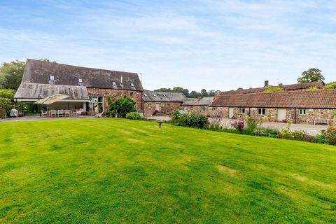 This outstanding conversion of a Seventeenth Century threshing barn and its attached stable and cart shed provides generous, flexible accommodation with options for multi-generational living or additional lettings income. Located in the popular villa...