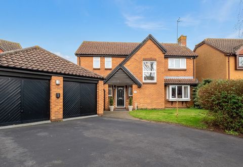 Are you on the lookout for a dream family home in Northampton? Look no further! We are delighted to present this stunning 4-bedroom detached property located in the sought-after village of Hardingstone. Boasting impressive features and exquisite fini...