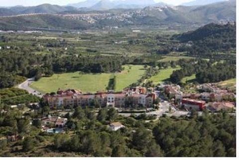 ▷Montesinos Falcon Real Estate offers this plot, free of construction in La Sella, Costa Blanca. Located in Residencial La Sella, next to the 5 * Hotel Denia, Sella Golf & Spa, between the two emblematic cities of the Costa Blanca, Denia and Jávea, e...