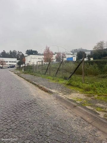 Land for sale Industrial land for the construction of a pavilion located in an industrial area. With the following areas: Total land area: 1370.0000m2 Implantation area 600.0000 m2 Construction area 1,320,000om2 It has good access and a strategic loc...
