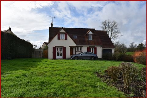 Welcome to this superb family home located in the peaceful setting of Juigné-sur-Sarthe. With its 4 spacious bedrooms and bright living room, this property offers an ideal living space for the whole family. Upon entering the house, you are greeted by...