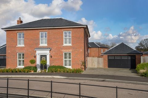 This modern home is beautifully bespoke. Having been designed and finished by the developer for a family member, it’s packed with extras and the attention to detail is clear. Currently owned by an architect and designer, there have been further impro...