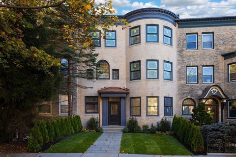 Beautifully gut renovated by an esteemed local builder and architect, this two-unit rowhouse is set on Aspinwall Hill in Washington Square, a sought-after neighborhood close to cafes, restaurants, shops, 