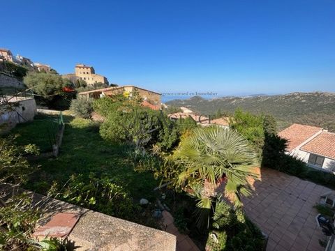 This property is located at the entrance of the village of Monticello. The villa is composed of three apartments. Because of its exposure you will enjoy a beautiful view of Ile Rousse. The land offers different spaces dedicated to the three dwellings...