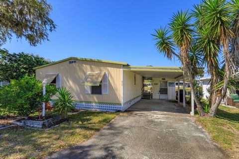 Charming, Furnished 2-bedroom waterfront property in the 55 and Older Bonfire community. With a Large eat in kitchen that opens up to the spacious Living room, enjoy the lovely view of the lake, also while Sitting in the bright enclosed Florida room ...