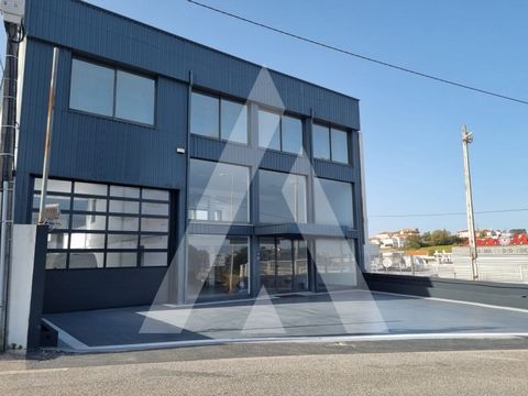 Privileged warehouse in excellent location in Leiria Privileged space in front of Leiria Shopping. Privileged space in a location of excellence in Leiria with one of the largest exhibitions in the center area, located between Media Markt and Matrizau...