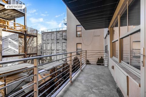 Over 1,200 sq. ft. 2 bed 2 bath Condo with Very LOW common charges and an In-Unit WASHER/DRYER Each bedroom will easily accommodate a King Sized bed and the rooms are divided by the living room making this unit perfect for peace and quiet. The open k...