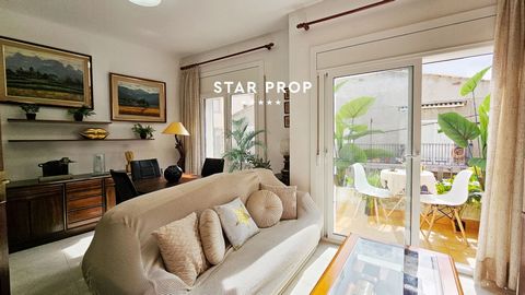 STAR PROP, das Immobilienunternehmen mit schönen Häusern, präsentiert dieses Anwesen. Stell dir vor, jeden Tag in diesem gemütlichen und hellen Zuhause im Zentrum von Llançà aufzuwachen. Herzlich willkommen in deinem neuen Rückzugsort in diesem ruhig...