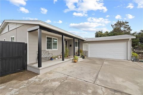 Located in the highly desirable and sought after academic award winning Acacia Elementary and Troy High school, both within walking distance. Very clean single level home with 4bed/2bath. It has a split area floor plan, with 2 bedrooms and 1 bath on ...
