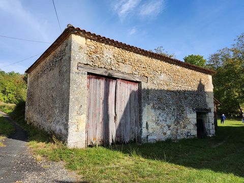 EXCLUSIVE! Near Villamblard, in a small hamlet, for sale stone barn of 64m2 on the ground with structural work in good condition + two adjoining garages, in building zone. All on a plot of 6037m2 partly wooded. Do not hesitate to contact me on ... ! ...