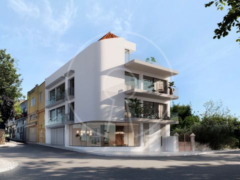 Magnificent new-build Penthouse Duplex, enjoying a large terrace and sea views, located in Monte Estoril, in a privileged location with easy access to all kinds of shops, restaurants and beaches within walking distance. This duplex, with a gross floo...