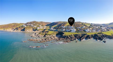 THE STUNNING PENTHOUSE APARTMENT - A SEASIDE HOME WITH A REAL WOW FACTOR!!! Panorama sits in a beautiful location, south-west facing and enjoys the most breath-taking views to over 180 degrees across the stunning Woolacombe Bay taking in the award wi...