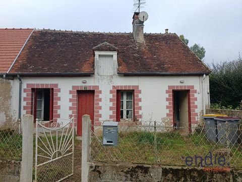 Te koop: in VITRAY (03360) bieden wij u deze te renoveren 3-kamerwoning van 47m² aan in het hart van de regio Troncais. Dit huis bestaat uit 3 kamers met bijgebouw waarin we een oude broodoven kunnen ontdekken, een garage, allemaal op een perceel van...