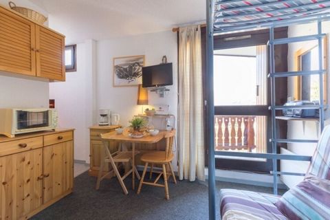 Diese studio in Les Deux Alpes mit hat eine Kapazität für 2 personen. Unterkunft Unterkunft hat 14 m² befindet sichgemütlich und voll ausgestattete, mit Blick auf die Berge. Die Unterkunft befindet sich 300 m von der Skipiste, 500 m vom Supermarkt un...