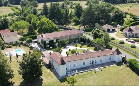 EXCLUSIVE TO BEAUX VILLAGES! Tucked away in a picturesque small village in the Charente, this exquisitely renovated Chartreuse-style domaine, with twin tower features, offers a unique blend of rustic charm and modern comfort. Making it ideal for thos...