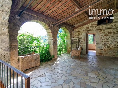 Exclusive: in the Alune Valley, Saint-André-Lachamp (07230), 10min from Lablachère and 15min from Joyeuse, carefully renovated sandstone character house. Stone is the key word in this ancestral building. *** Nederlands gesproken. We speak English ***...