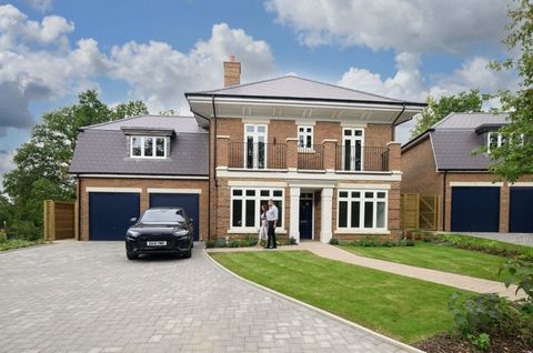 This spacious 4-bedroom home spans 1,846 sq ft, featuring a North West-facing garden and a double garage. Combining elegance and functionality, this home is ideal for family living. Priced at £1,200,000, it offers significant investment potential in ...