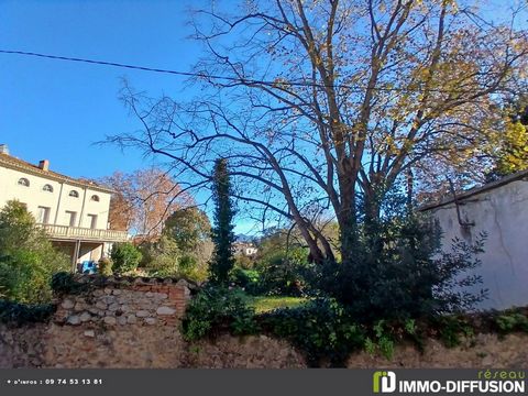 Ficha N°Id-LGB166962: Céret, sector Centre du village, Casa con terraza de unos 49 m2 compuesta por 3 habitación(es) + Terraza de 6 m2 - Vista: Jardín - Construcción 1902 Antigua - Equipamiento auxiliar: terraza - chimenea - bodega - calefacción: Elé...