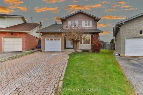 Discover this move-in-ready home in a highly sought-after, family-friendly neighborhood that offers over 2,750sqft of carpet free living space (including a 862sqft finished basement) on a spacious 5,425sqft pie shape lot. Potential garden suite or Po...