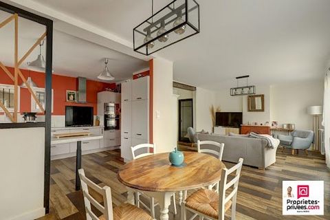 Découvrez cette Maison Coup de Coeur à Saint-Alban Nous vous invitons à succomber au charme de cette magnifique maison des années 50, entièrement rénovée avec goût, située dans un quartier résidentiel calme et recherché de Saint-Alban. Avec ses 135 m...