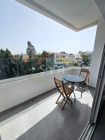 Apartment For sale, floor: 3rd, in Limassol City - Agia Zoni. The Apartment is 120 sq.m.. It consists of: 3 bedrooms (1 Master), 2 bathrooms, 1 wc, 1 kitchens, 1 living rooms and it also has 1 parkings (1 Closed) and it was renovated in 2024. Its hea...