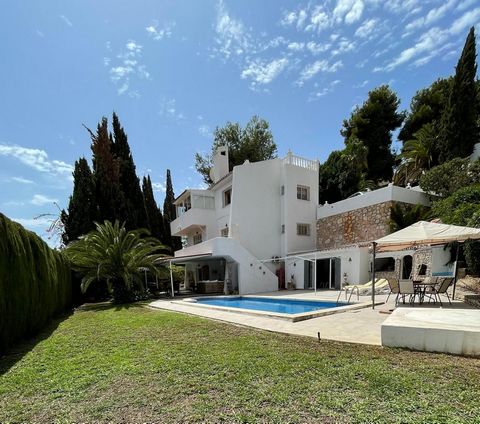 Nestled in the peaceful residential area of Campo Mijas, Casa Musica is a delightful family home with character and charm, spread across several well-designed levels. The property boasts a magnificent ground floor, ideal for entertaining guests, comp...