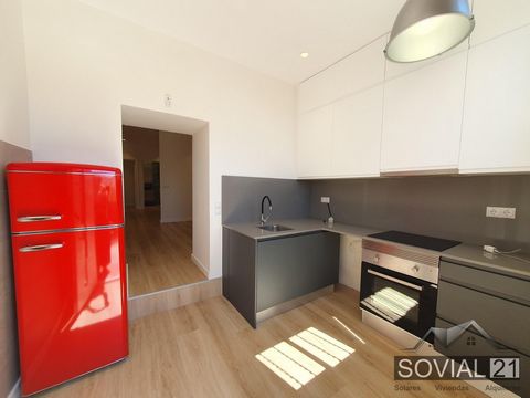 ~Vous cherchez un investissement rentable ou une maison confortable dans un environnement naturel privilégié ?~~ Cet appartement de 47 m² à Vallvidrera, entièrement rénové et neuf, vous offre ces deux possibilités. Situé à quelques minutes de la stat...