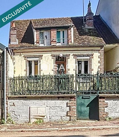 VENDUE LOUEE un petit muret et son portillon vous invite à venir découvrir cette jolie maison type 