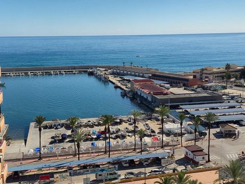 Exclusive Property in Fuengirola - Frontline Beach Location! Experience the luxury of living by the sea in this stunning property located in Fuengirola's prime area. This home features two spacious bedrooms and two bathrooms, one of them en-suite, de...