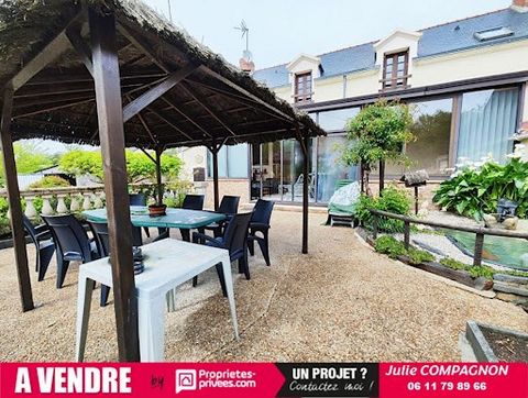 44370 VARADES,, Julie Compagnon vous présente cette ravissante maison de 150 m² env. avec 5 chambres, dépendances, 3 garages et jardin clos et arboré. Négociation possible dans la limite du raisonnable Idéal pour une famille nombreuse ! Prix : 239 17...