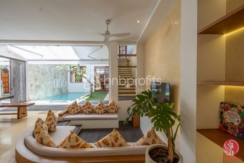 Stunning Furnished Villa in Canggu – Prime Location Near Bali’s Top Beaches Price at IDR 7,000,000,000 for freehold This exquisite three-bedroom villa, located in the heart of Canggu near Echo Beach, offers an unparalleled opportunity for luxury livi...