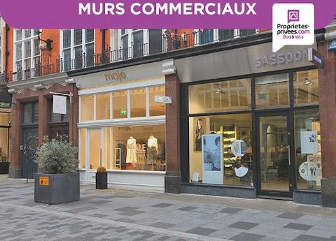 75002 PARIS EMPLACEMENT SORTIE DE METRO C'est au coeur du 2ème arrondissement de Paris que Bouchra Bouziane vous présente en exclusivité des murs de commerce à vendre sur un bel emplacement, le local est occupé. Le local présente une surface total de...