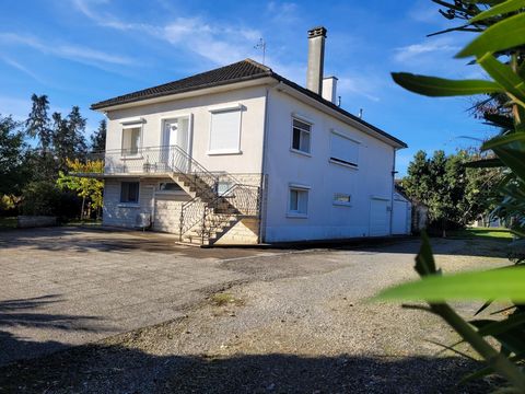 MAISON 6 PIÈCES 189 M2
