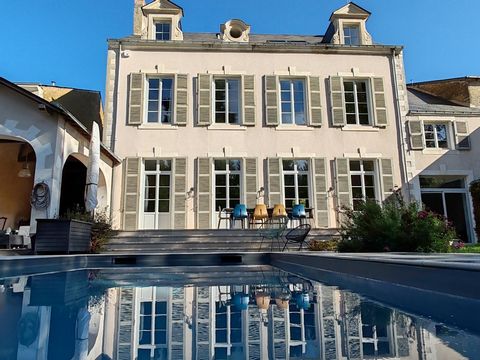 Demeure Haussmannienne et son parc paysager, en coeur de ville