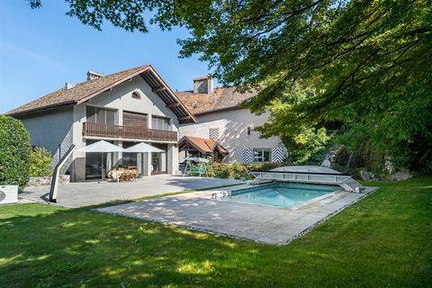 A HAVEN OF PEACE 30 MINUTES FROM GENEVA There are some real estate jewels that leave you speechless! LA ROCHETTE, this thirteenth century property located in a vast domain of nearly two hectares, beautifully wooded and maintained, nestled in our beau...
