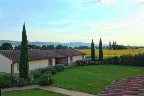 Enjoy a stay near the mountains in this 1-bedroom villa in Cannara. It can accommodate a family of 4 people. It features a shared swimming pool and air conditioning. You are located in an ideal place to explore Spello, Trevi, Foligno, Spoleto, Bevagn...