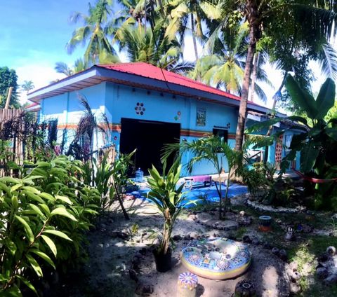 Arty Party Beach Hostel for Sale in Solangon San Juan Philippines Esales Property ID: es5553449 Property Location Circumferential Road Solangon, San Juan 6227 Philippines Property Details With its glorious natural scenery, warm climate, welcoming cul...