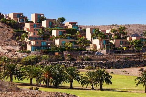 In the luxury villa with excellent comfort you can enjoy the beneficial rest against the background of the unique mountain landscape of Maspalomas. You will support the design and equipment of your holiday villa with furniture of high quality and mod...
