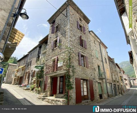 Mandate N°FRP153024 : House approximately 57 m2 including 3 room(s) - 2 bed-rooms - Site : 1274 m2. - Equipement annex : Balcony, Cellar - chauffage : electrique - Class Energy G : 524 kWh.m2.year - More information is avaible upon request...